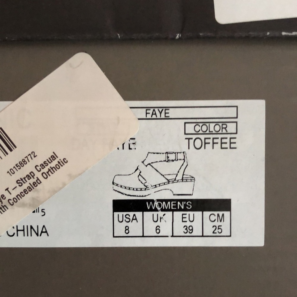 Vionic Day Faye Leather T-Strap Clog 8 Nib - image 6